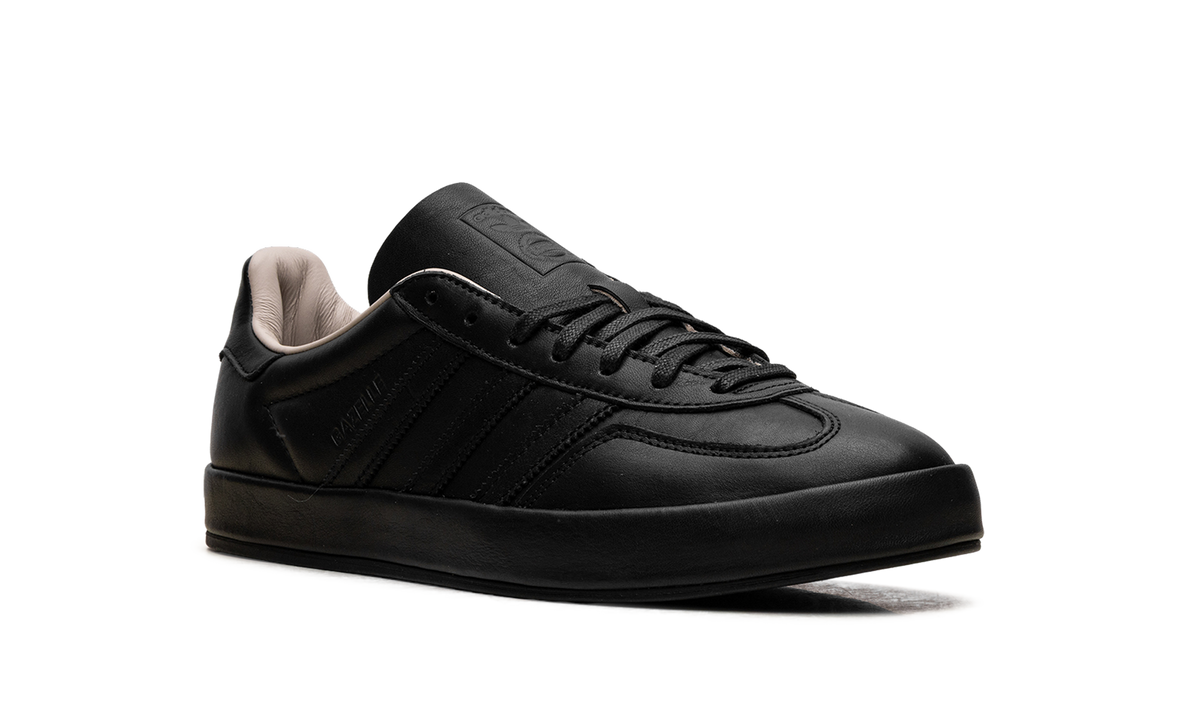 Gazelle Indoor "Luxe Pack Black" JH5415