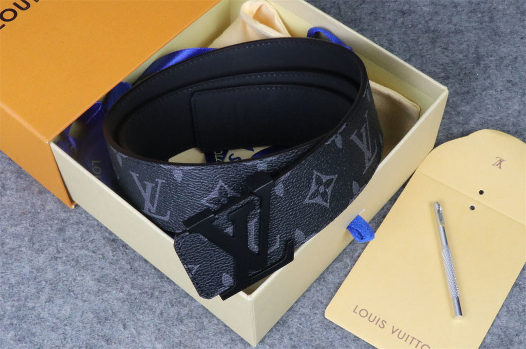 LV Initiales 40mm Belt ‘Matte Black’