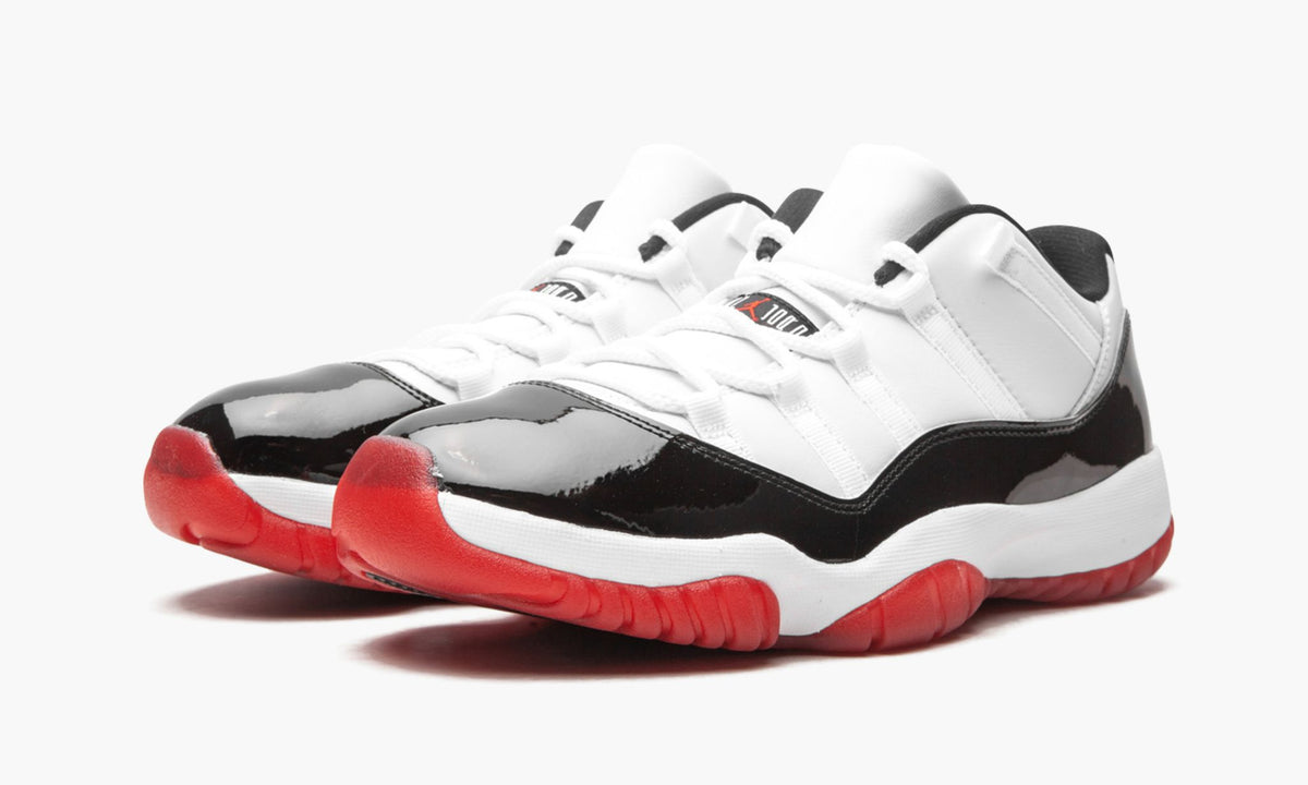 Air Jordan 11 Retro Low “Concord Bred”