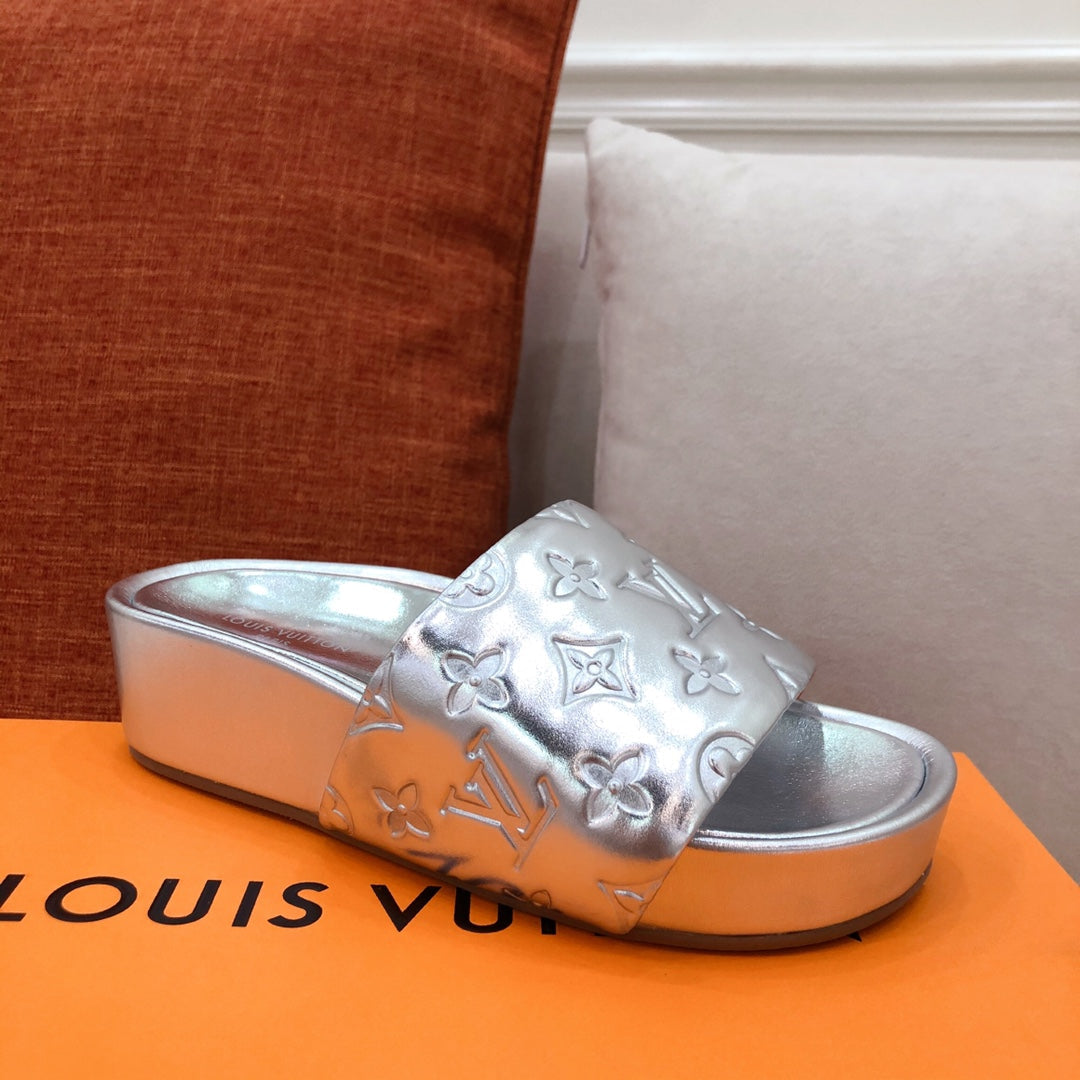 L V - Platform Slides (Silver)