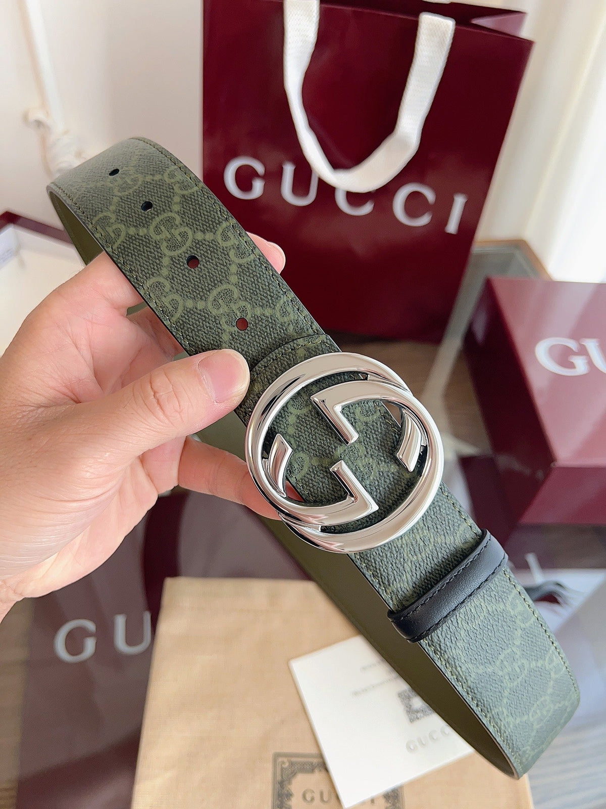 Gucci Supreme Belt Sliver Buckle 40mm Green Leather Canvas