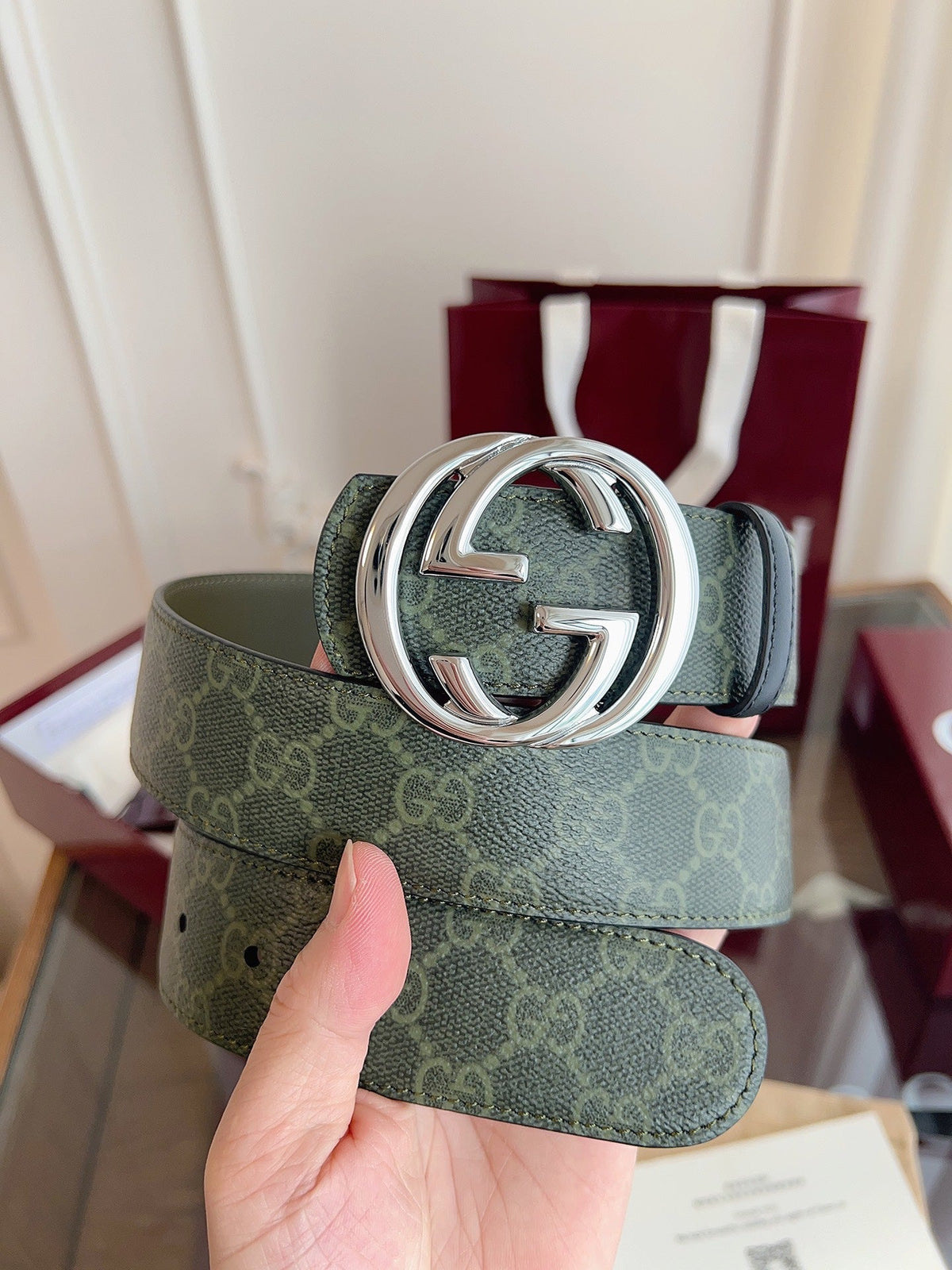 Gucci Supreme Belt Sliver Buckle 40mm Green Leather Canvas